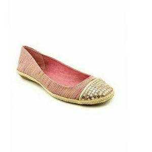 Womens flats shoes with gold tips twead material