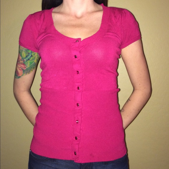 Guess top