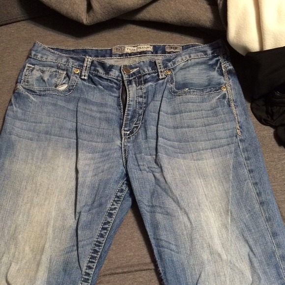 Men's buckle jeans 🚫SOLD‼️ - Picture 2 of 2