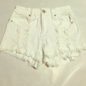 White high waisted shorts