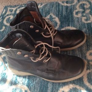 Black Leather Think! Brand boots