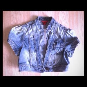 Guess Denim Crop Top . Size: Small