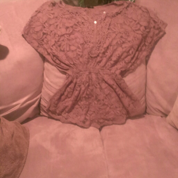 Heart & Soul Brown Lace Top