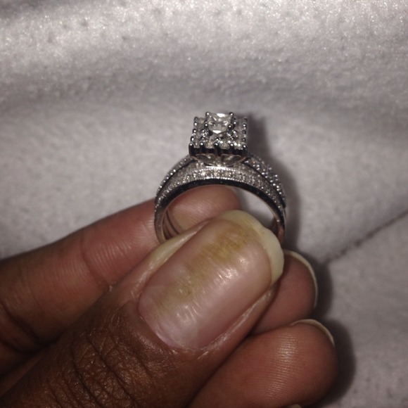 Diamond ring (bridal set) - Picture 2 of 4