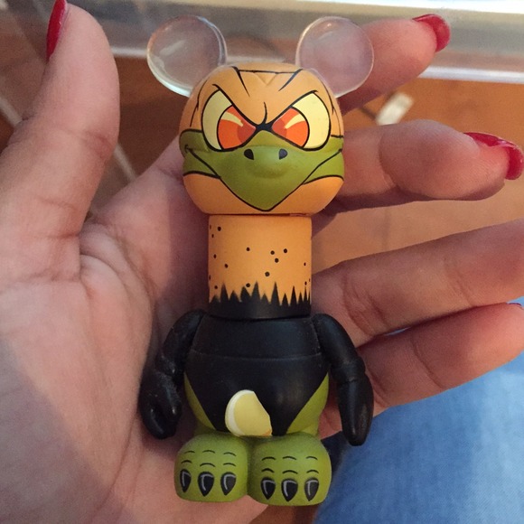 Disney Vinylmation $6