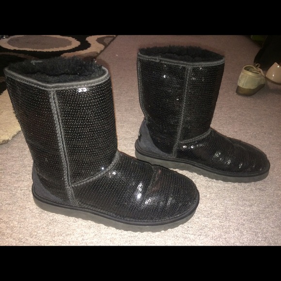 Classic Short Black Sparkle UGGS