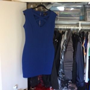 Neck cutout dress blue