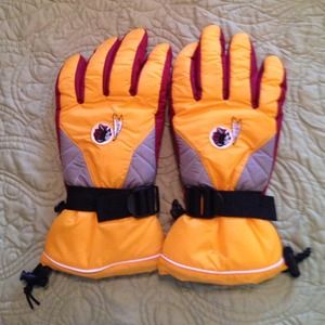 Redskins ski gloves