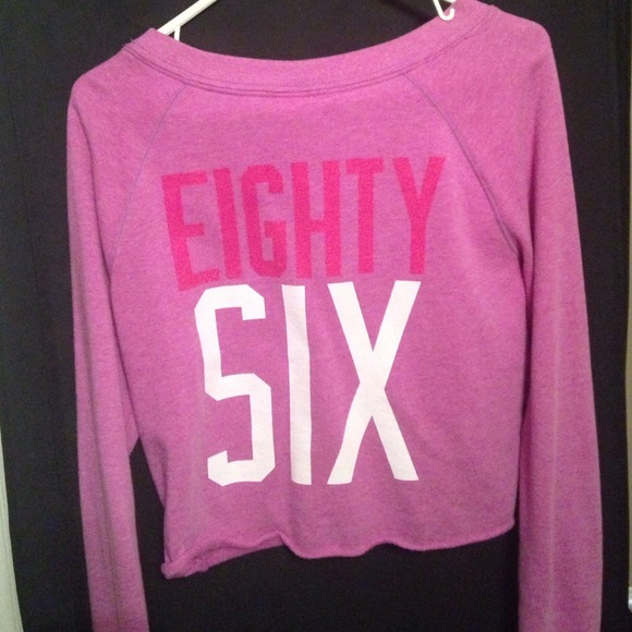 Victoria Secret Crop Sweater - Picture 2 of 2