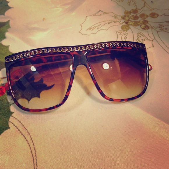 Cheetah sunglasses