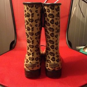 Cheetah print 'sperry topsider' rain boot☺️