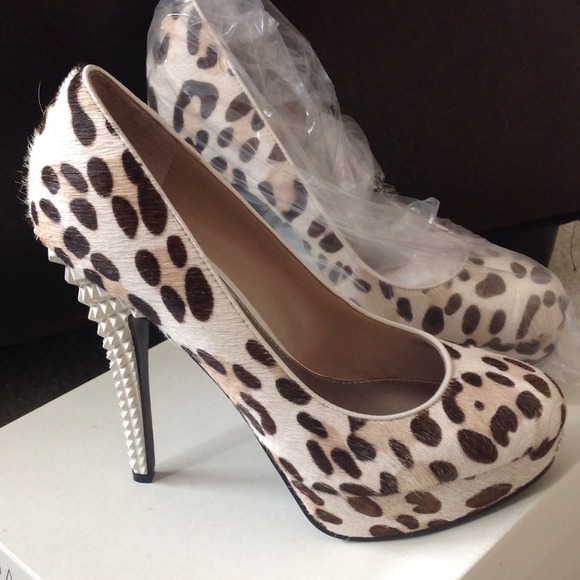 Rachel Roy Women's high heels size 7.5