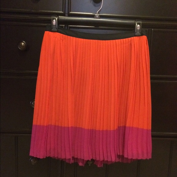 NWT Orange and Pink G.H.Bass&Co. skirt - Picture 2 of 4