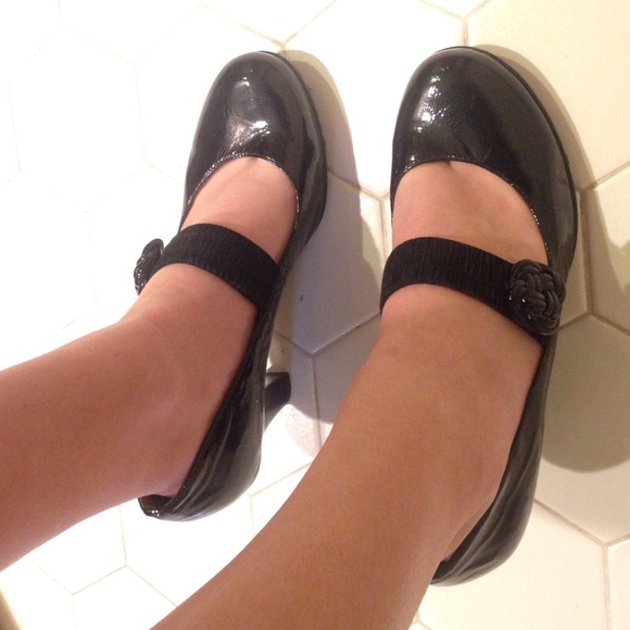 Sofft brand heels, 8.5, black, low heel