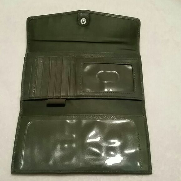 Forest Green Fossil Wallet - Picture 3 of 3
