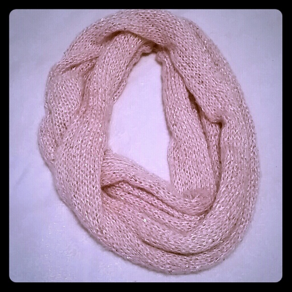 Baby Pink Scarf - Picture 1 of 1