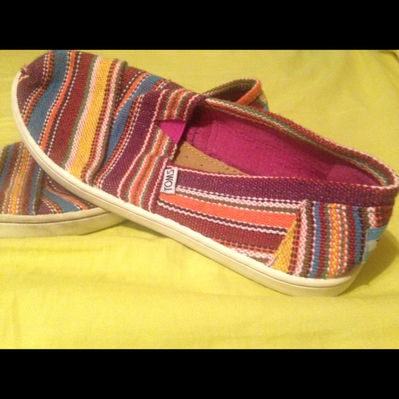Multi Colored Toms