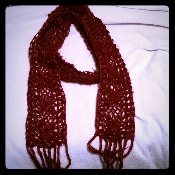 Red Scarf - Picture 1 of 1