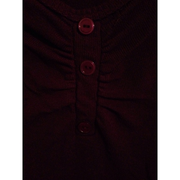 Top.(: - Picture 3 of 3