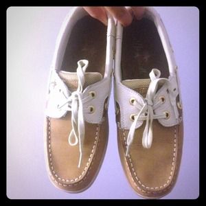 Margaritaville boat shoes !