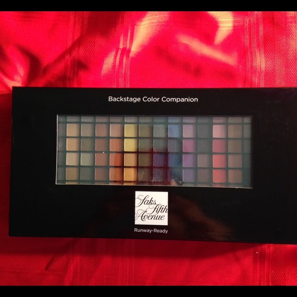 Saks Fifth Avenue Makeup Saks Fifth Avenue Eyeshadows Lipgloss Blush Poshmark
