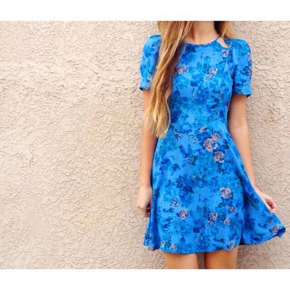 BB Dakota Dresses & Skirts - | new | blue floral dress