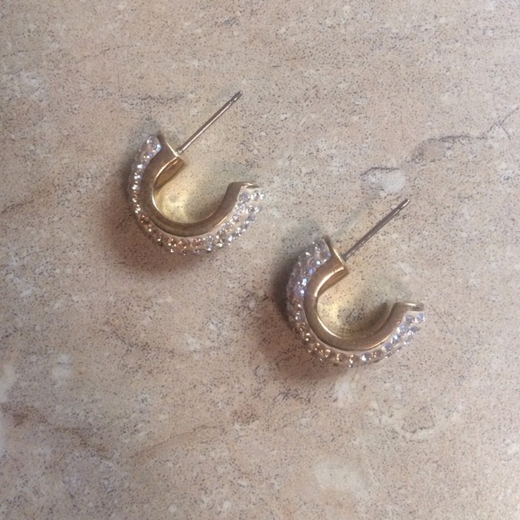 Swarovski Crystal Ring & Earrings!