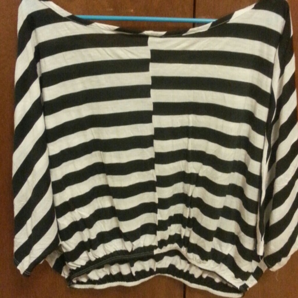 Striped top - Picture 2 of 2