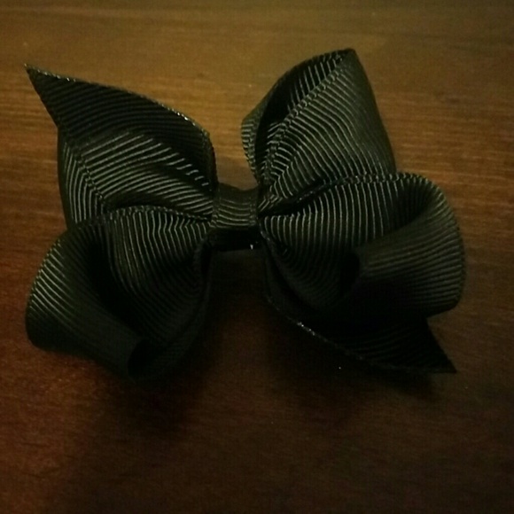 Hair bow