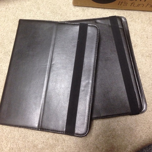Incase Ipad Cases - Picture 3 of 3