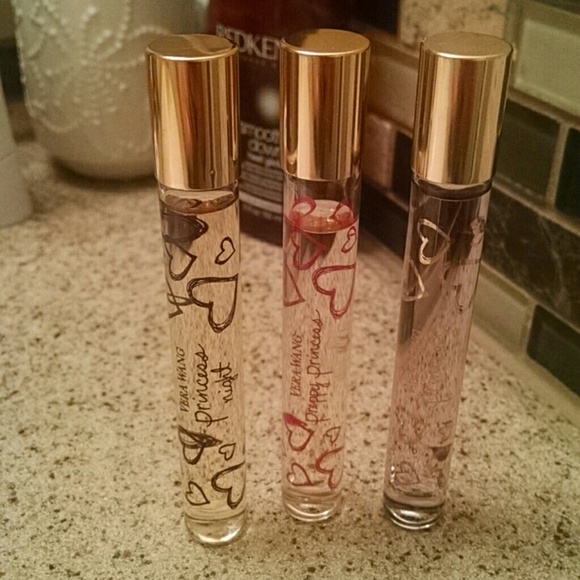 Vera Wang perfume tester tubes