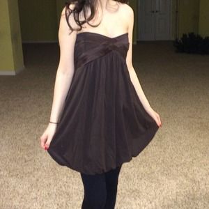 Vintage Bebe Brown strapless dress