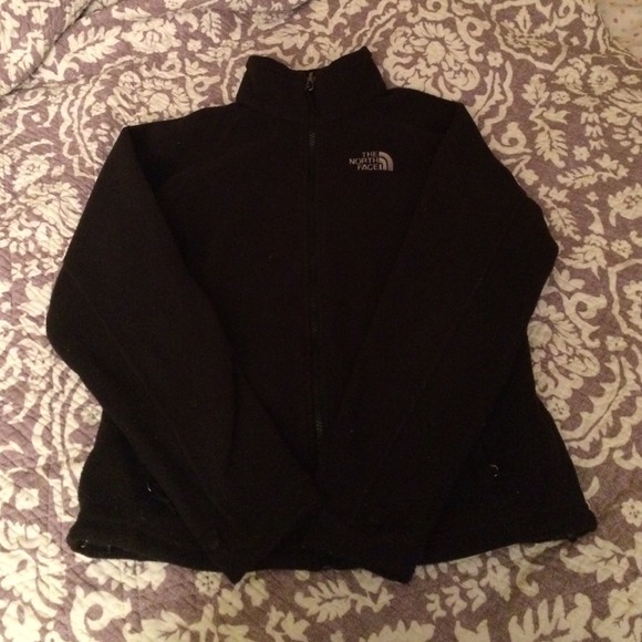 North face sweater