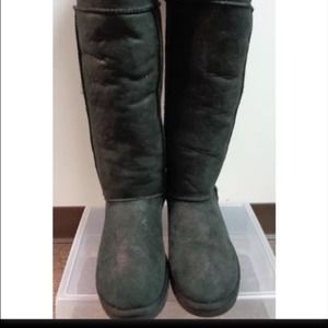 Ugg over the knee Bailey button