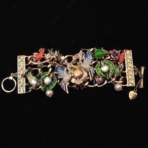 Betsey Johnson Pelican Hat Bracelet