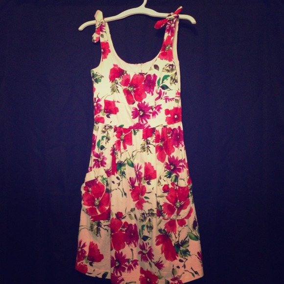 Fun & cute floral dress