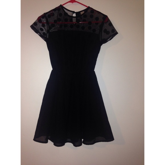 Divided by H&M Black Pokadot top