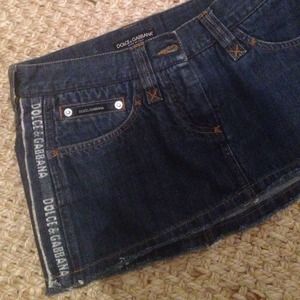 Dolce and Gabbana mini denim skirt size 40