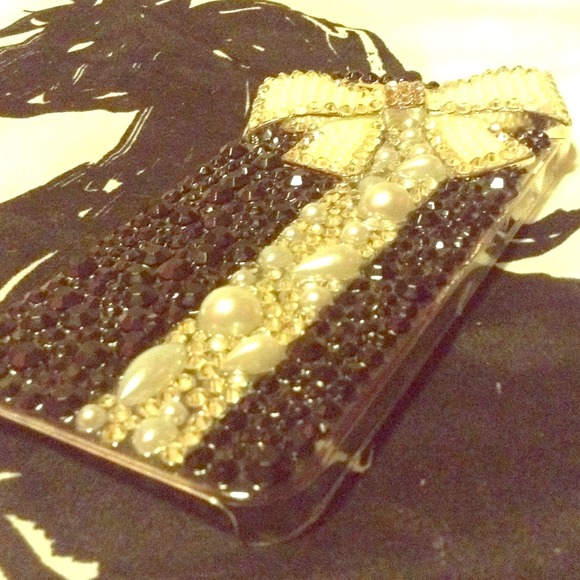 Bling bow phone case (I phone)