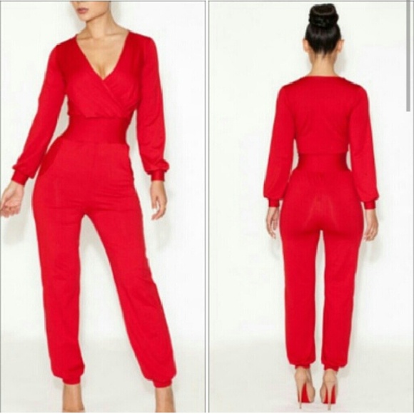 Sexy Red Rumper - Picture 2 of 2