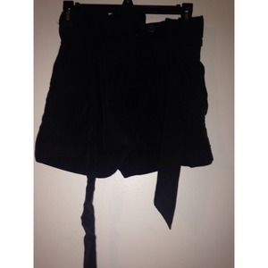 Divided by H&M fabric shorts