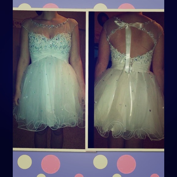 Homecoming/ prom/formal /high neck / sleeved dress