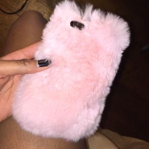 fuzzy iPhone 5c 5/5s case