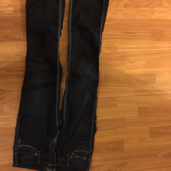 Silver jeans like new - Picture 3 of 3