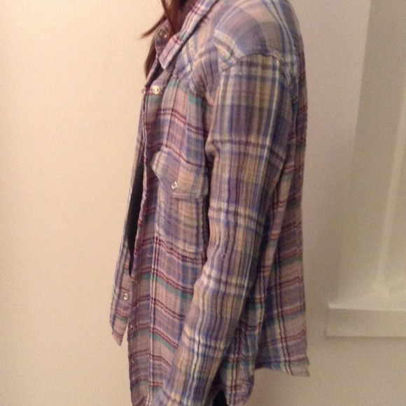 BDG Flannel - Picture 2 of 3