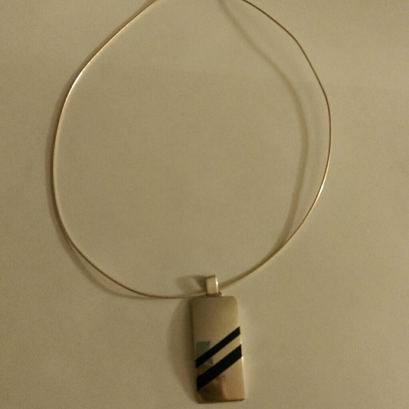 Silver necklace an silver pendant - Picture 1 of 4