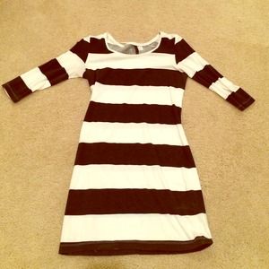 Black and white bodycon dress