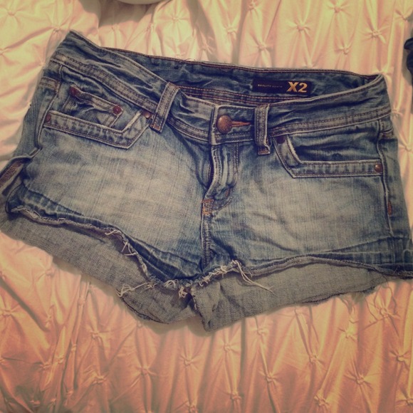 Distressed denim short shorts