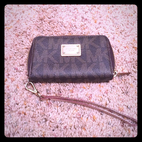 Michael Kors Clutches & Wallets - Michael Kors mini wallet with phone slot