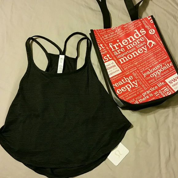 lululemon athletica Tops - ❌SOLD Lululemon On The Run Singlet w/Lulu bag!